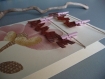 Carte de voeux 3d bonne année en simili cuir tenu par des petites pinces à linge rose 