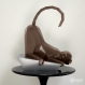 Projet diy papercraft: sculpture de singe curieux