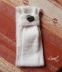 Serre-tête en laine blanche, bouton blanc et noir