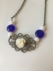 Collier chaîne bronze perles bleues et blanches et estampe bronze 